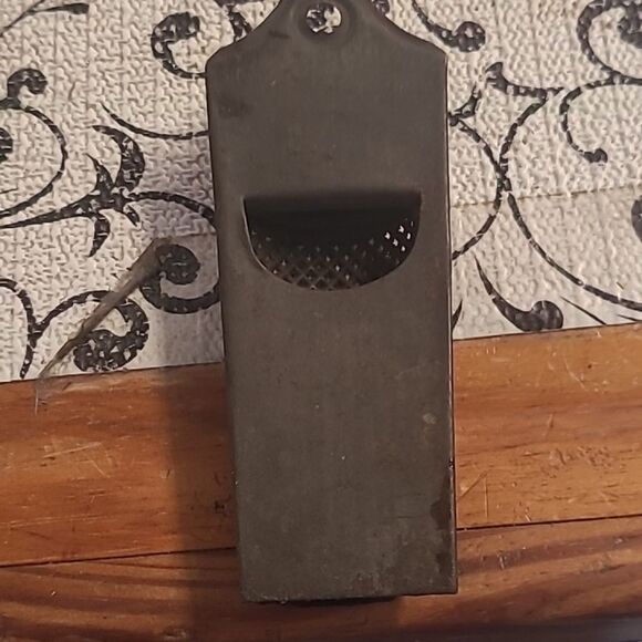 Antique Black Metal Nutmeg Grater - Picture 4 of 4